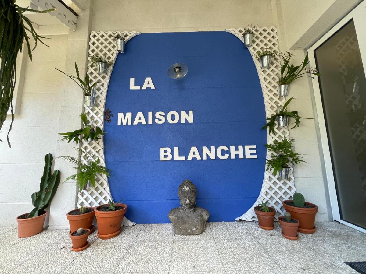 La Maison Blanche De Лантон Екстериор снимка